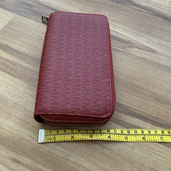 Michael Kors Crimson Red Pebble Logo Leather Zip Around Wallet - Picture 4 of 12